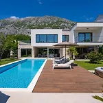 Vila Agava With Heated Pool, Jacuzzi, Sauna, Gym, 4 En-suite Bedrooms *
