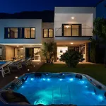 Vila Agava With Heated Pool, Jacuzzi, Sauna, Gym, 4 En-suite Bedrooms *