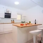 Agava With Heated Pool, Jacuzzi, Sauna, Gym, 4 En-suite Bedrooms Vila Gata