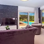 Agava With Heated Pool, Jacuzzi, Sauna, Gym, 4 En-suite Bedrooms * Gata