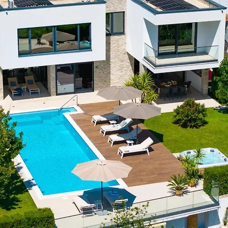 Agava With Heated Pool, Jacuzzi, Sauna, Gym, 4 En-suite Bedrooms Gata