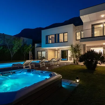 Agava With Heated Pool, Jacuzzi, Sauna, Gym, 4 En-suite Bedrooms * Gata
