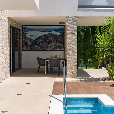 Agava With Heated Pool, Jacuzzi, Sauna, Gym, 4 En-suite Bedrooms Gata