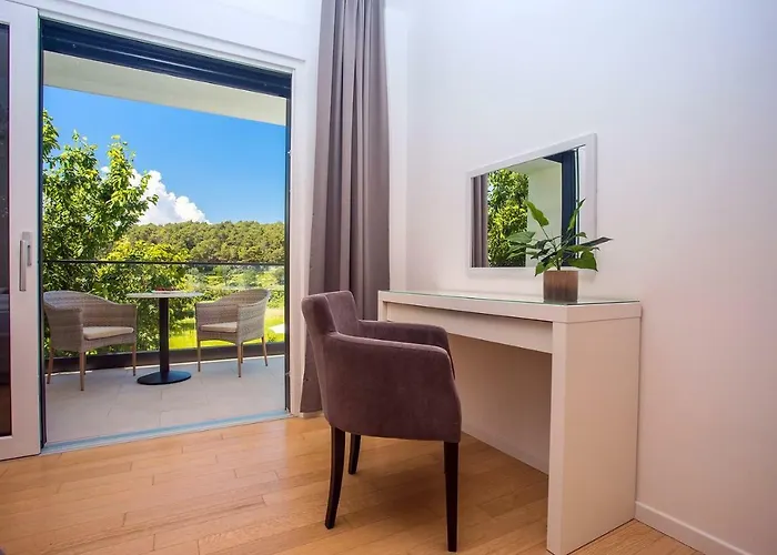 Villa Agava With Heated Pool, Jacuzzi, Sauna, Gym, 4 En-suite Bedrooms Gata